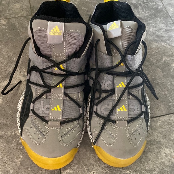 adidas Other - Kids Top Ten 2000 J. Kids